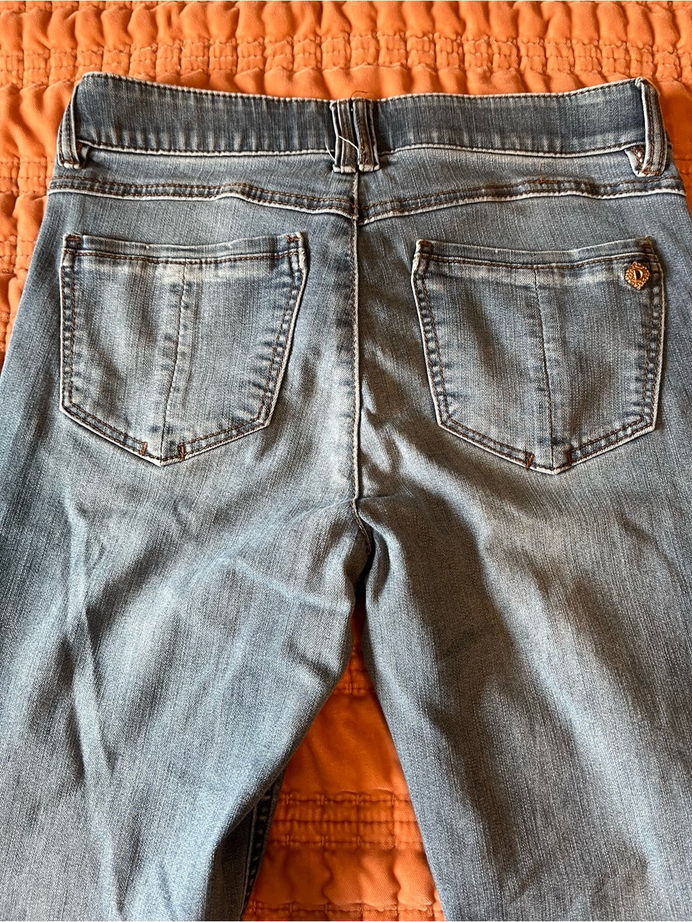 Classic Light Blue Women's Jeans - Brand Democracy